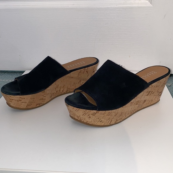 Barney’s New York Black Suede Wedge - Picture 2 of 8